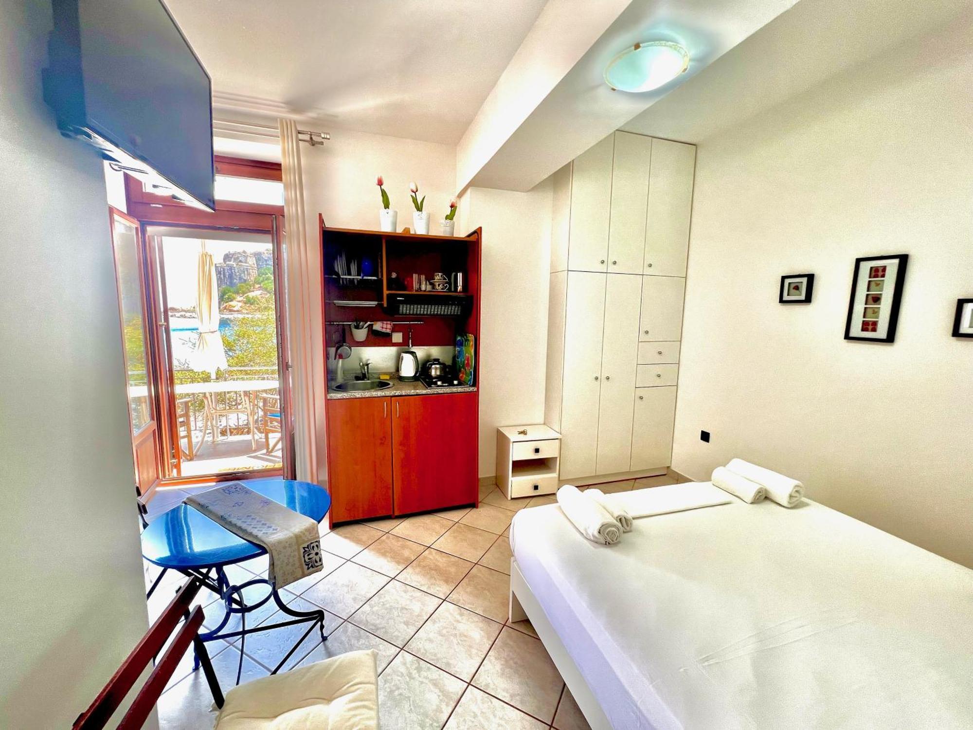 Koróni Xenios Zeus Rooms מראה חיצוני תמונה